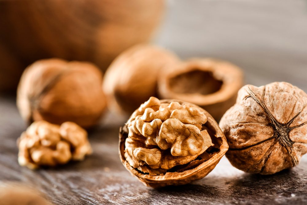 من الفوائد العديدة لعين الجمل أنه يعزز صحة القلب - ShutterStock