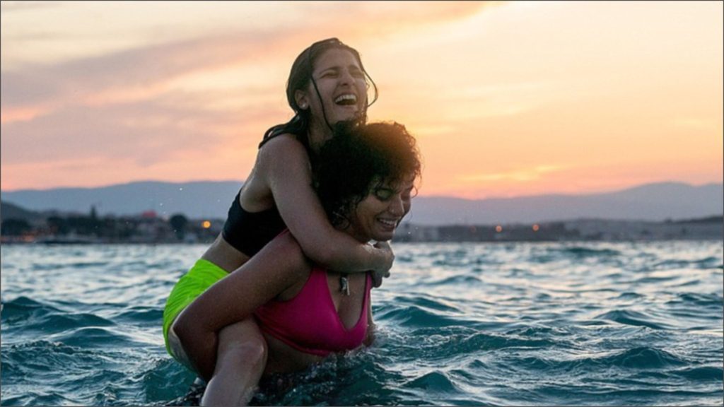 فيلم The Swimmers