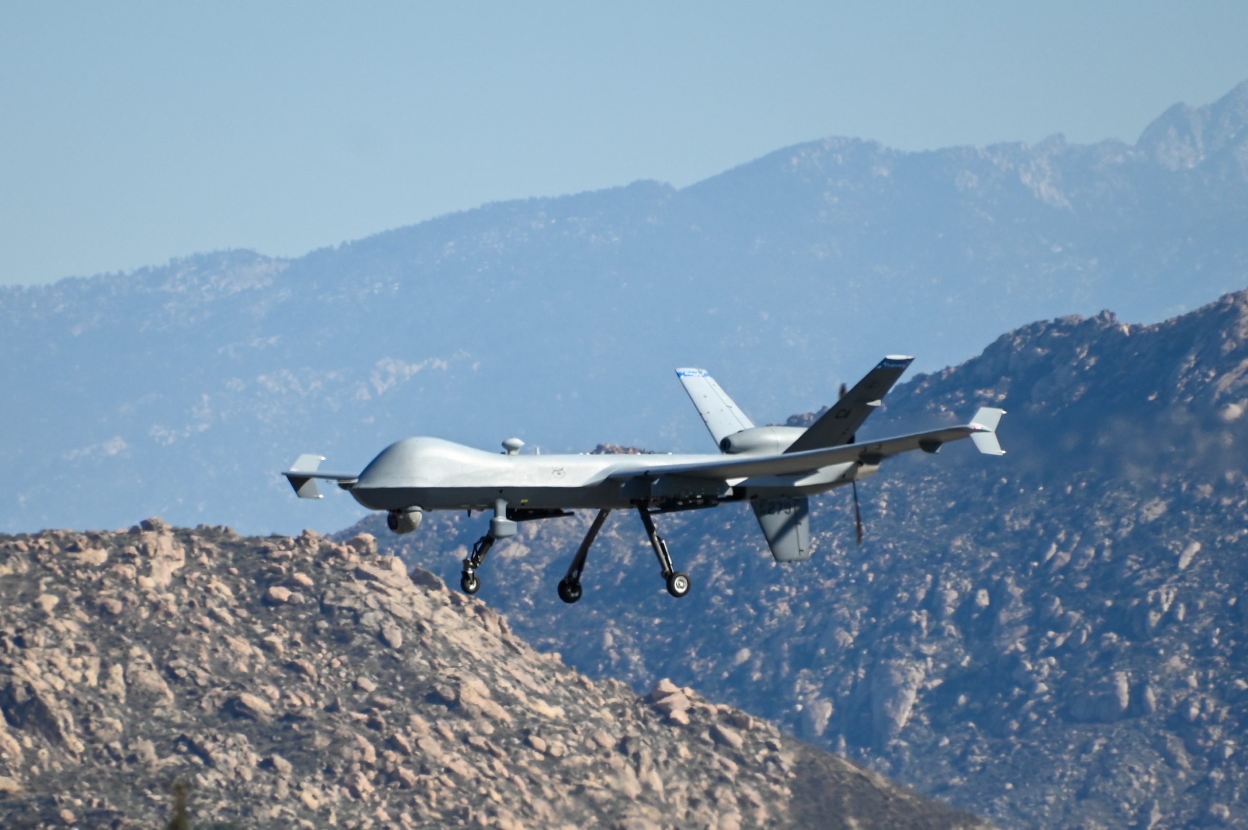 طائرة بدولار واحد والثانية بالمجان! شركة أمريكية تقدم عرضاً مغرياً لأوكرانيا لمساعدتها في مواجهة روسيا