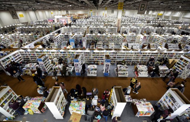 أقدمها في بيروت وأكبرها في القاهرة.. ماذا تعرف عن تاريخ نشأة معارض الكتاب بالعالم العربي؟