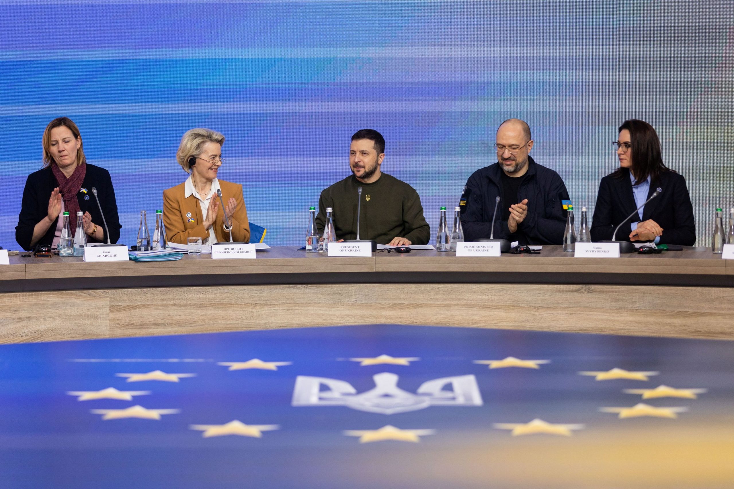 قمة أوروبية في أوكرانيا لاول مرة منذ بدء الحرب الروسية/رويترز