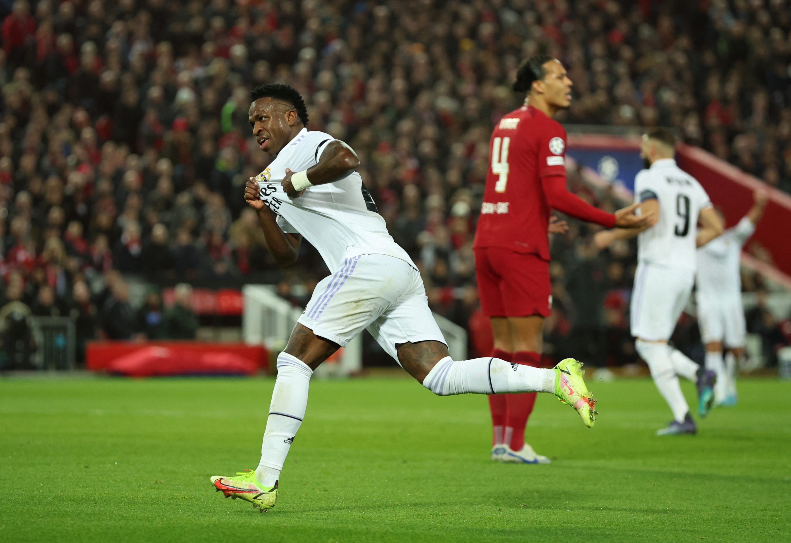 مباراة ليفربول وريال مدريد (رويترز)