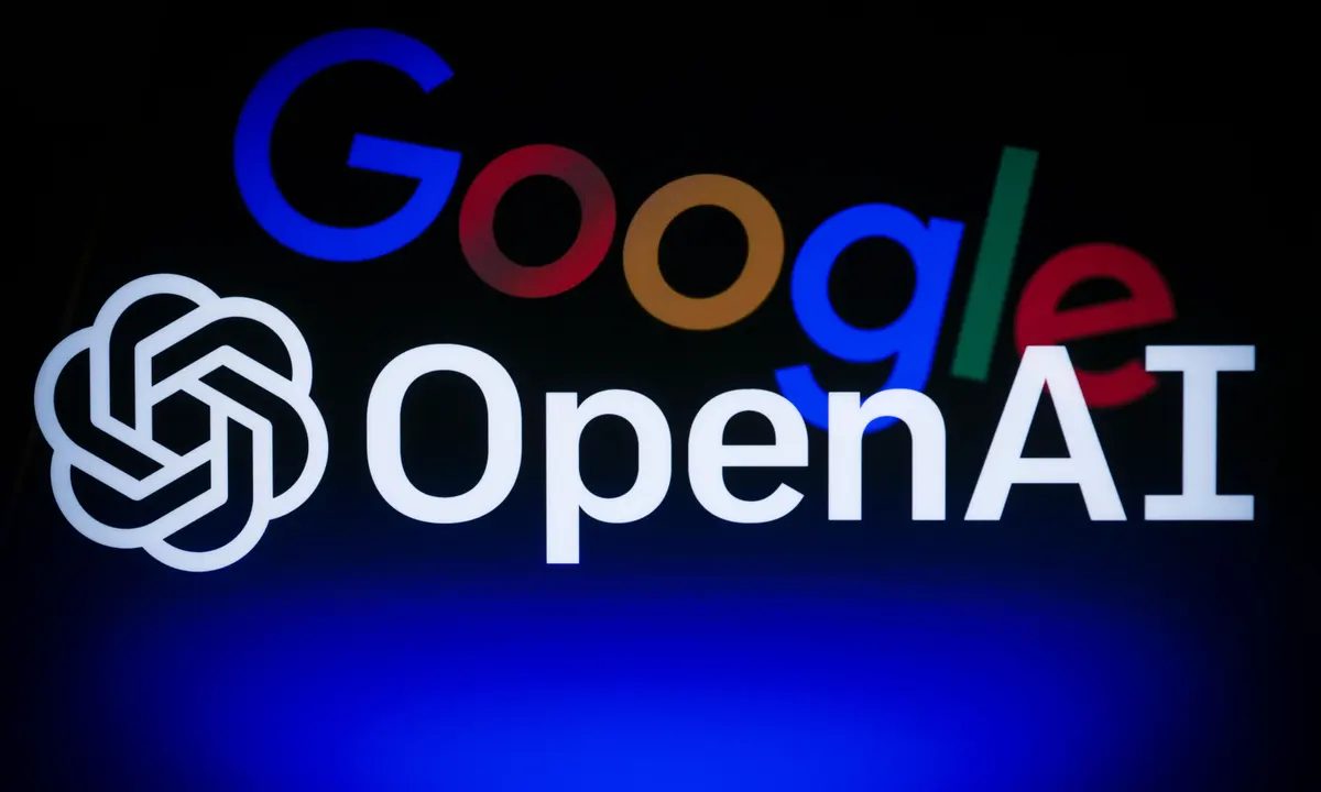 سباق بين جوجل وميكروسوفت.. كيف ستؤثر روبوتات الدردشة المعززة بالذكاء الاصطناعي على حياتنا؟