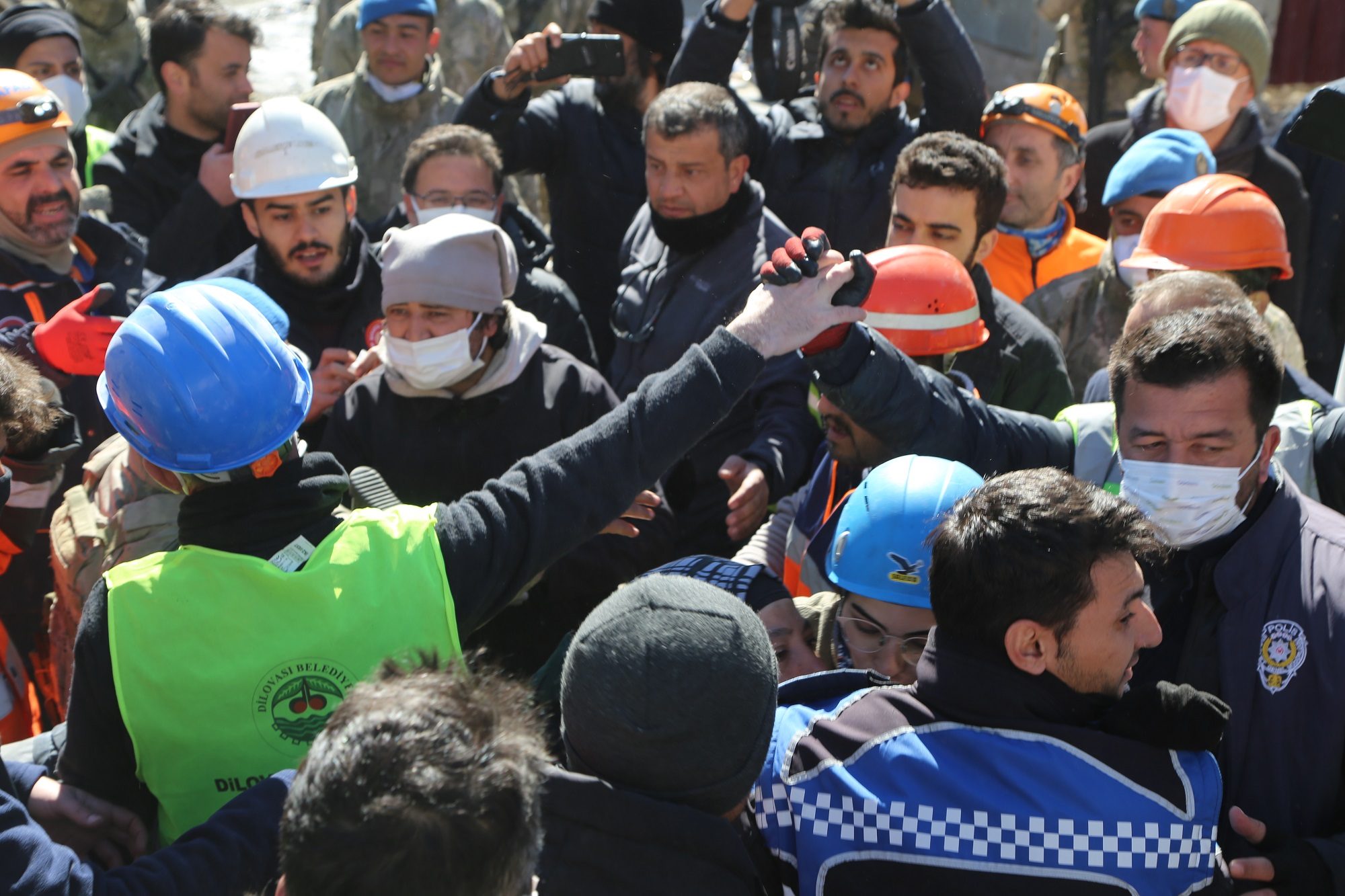 43 ألف قتيل في تركيا وسوريا.. زلزال جديد يضرب سواحل هاتاي وجهود الإنقاذ مستمرة لليوم الـ11