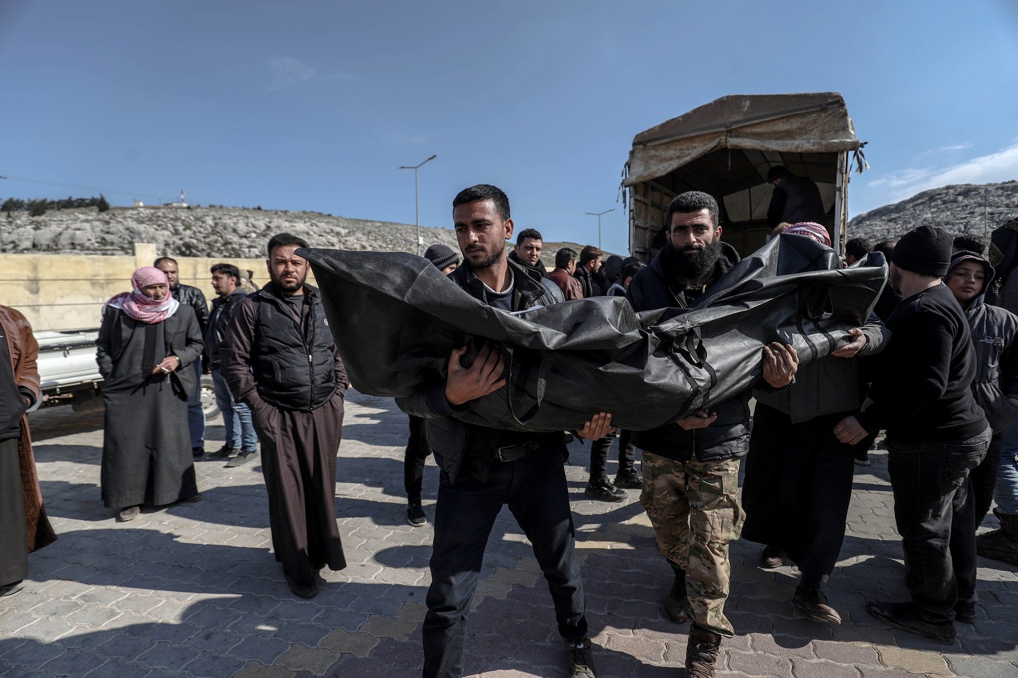 سوريا زلزال سوريون