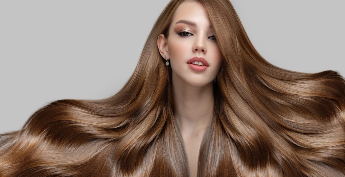 ما هو الفيتامين الذي ينصح به الخبراء لتعزيز نمو الشعر؟