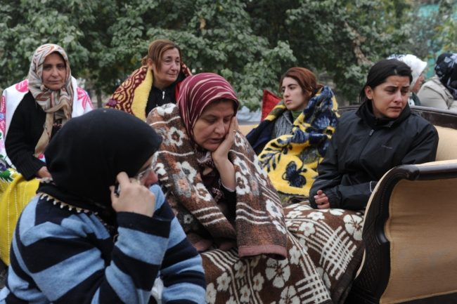 مع توالي المصائب على الأبرياء.. كيف عالج الإسلام معضلة “الشر” والحكمة من ورائه؟