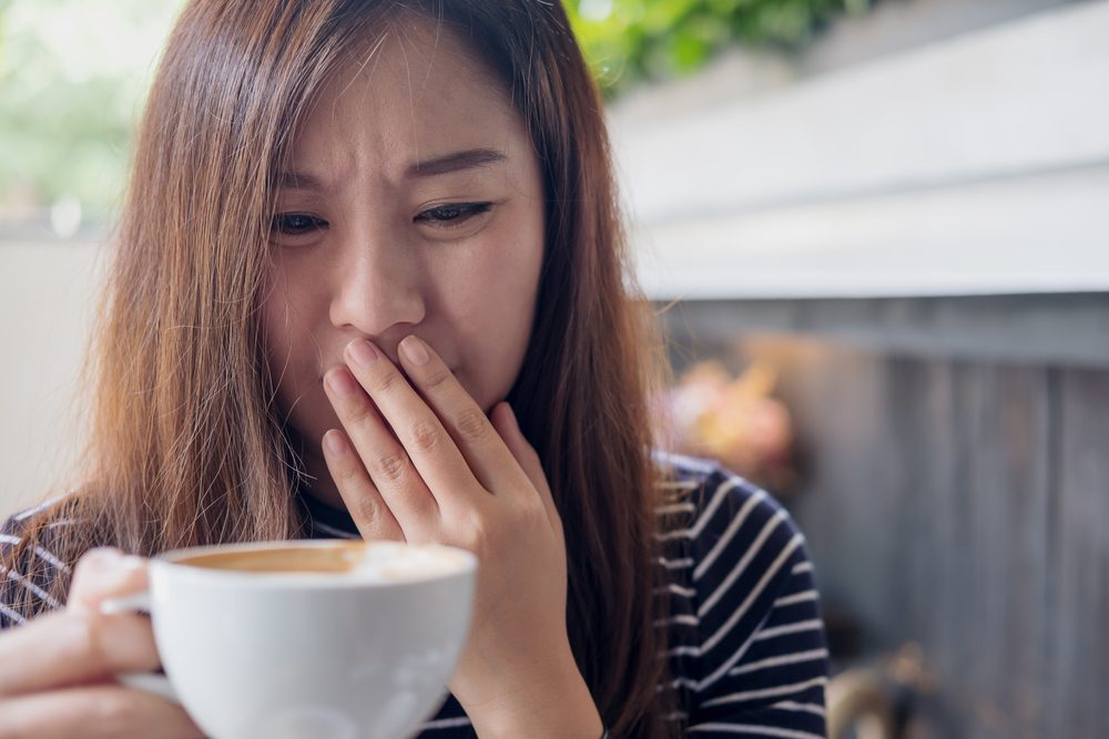 مذاق المرارة يحدث بسبب التغيرات الحادة التي تطرأ على الجسم خلال الحمل - ShutterStock