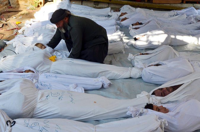 ضحايا استهدفوا بالأسلحة الكيميائية في الغوطة 
