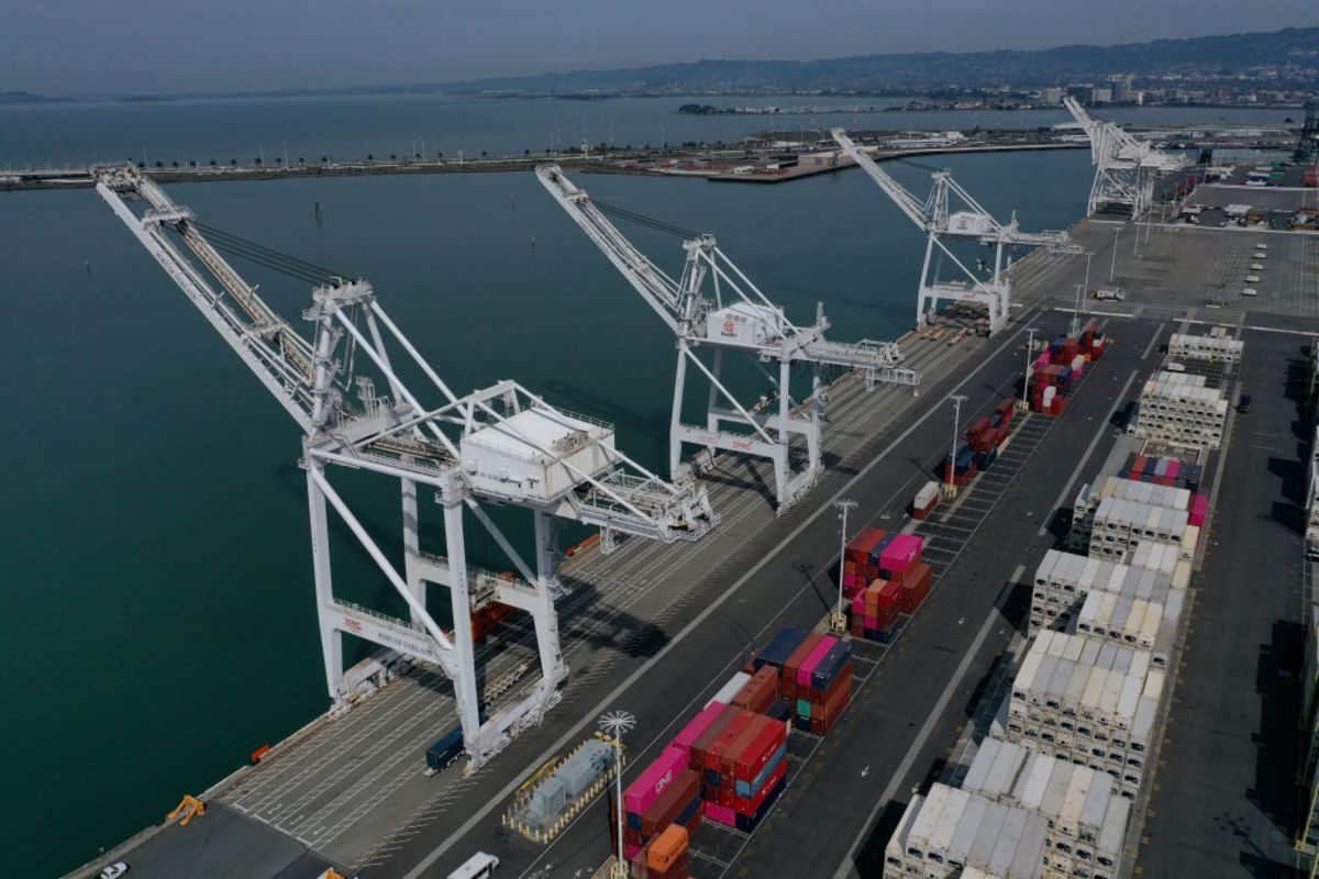 بعد أزمة المناطيد.. قلق أمريكي من استخدام الصين رافعات البضائع العملاقة كأدوات تجسس محتملة