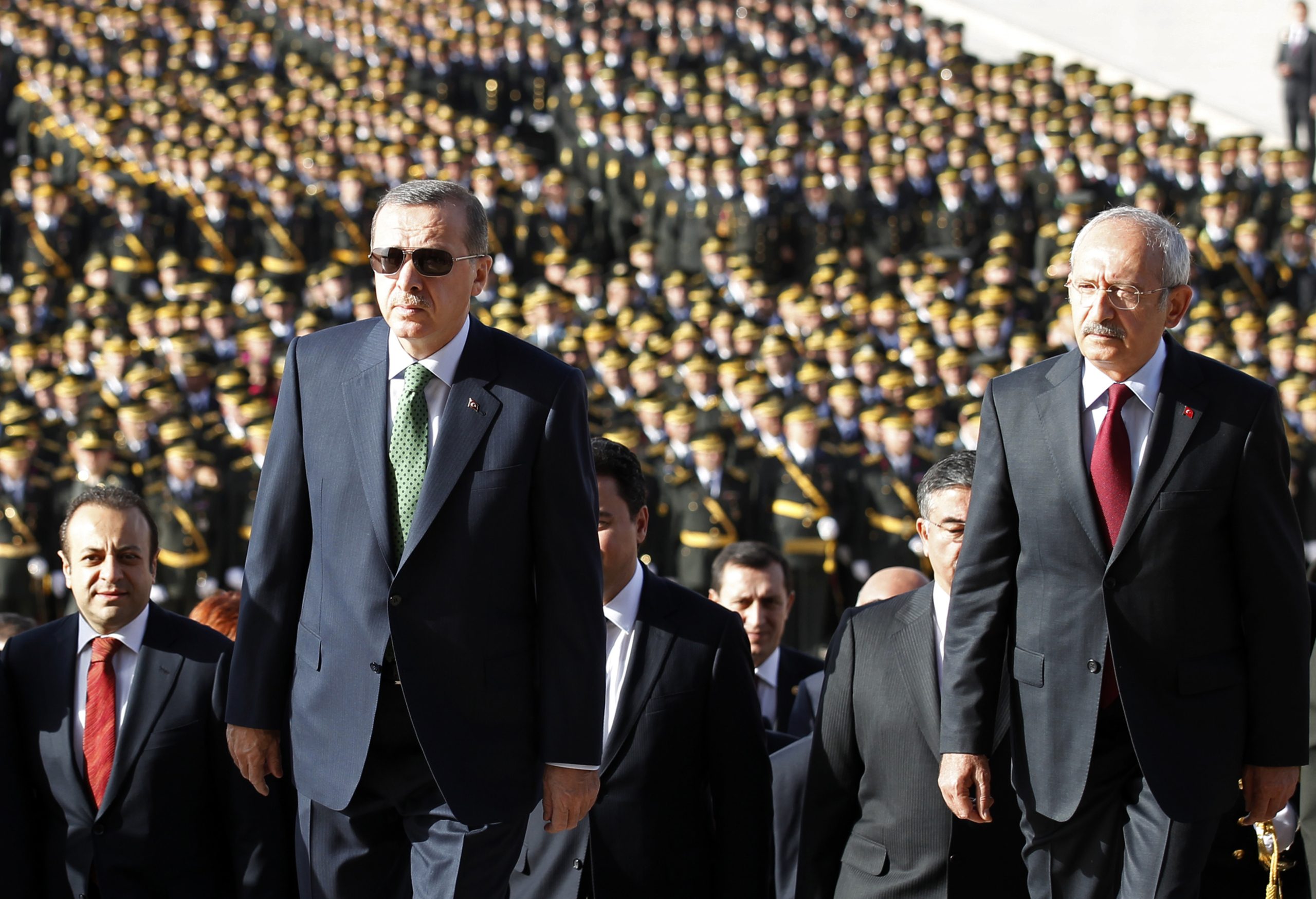 3 منافسين أمام أردوغان.. الهيئة العليا للانتخابات التركية تعلن قائمة المرشحين النهائية للرئاسة