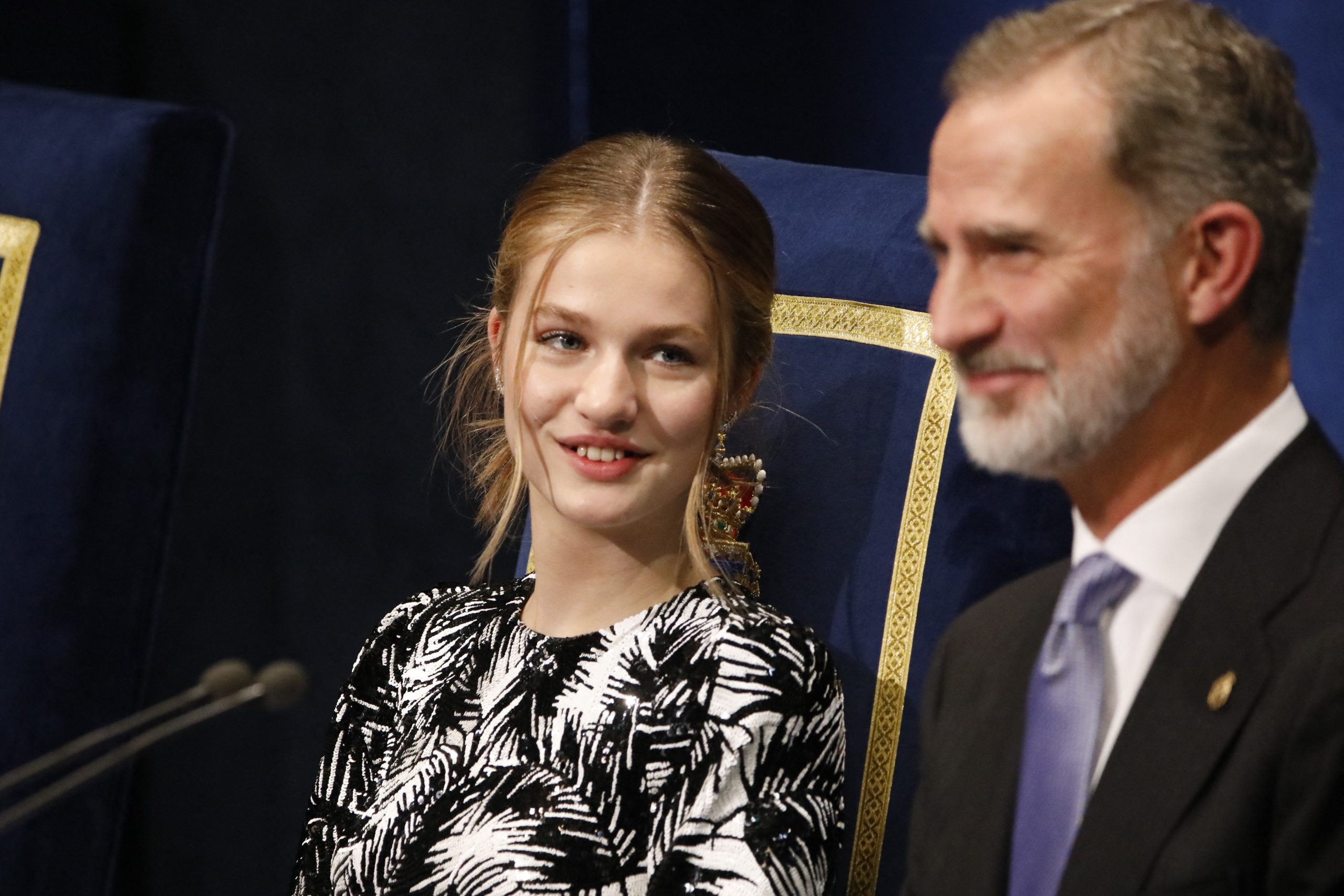 إسبانيا الأميرة ليونور الخدمة العسكرية