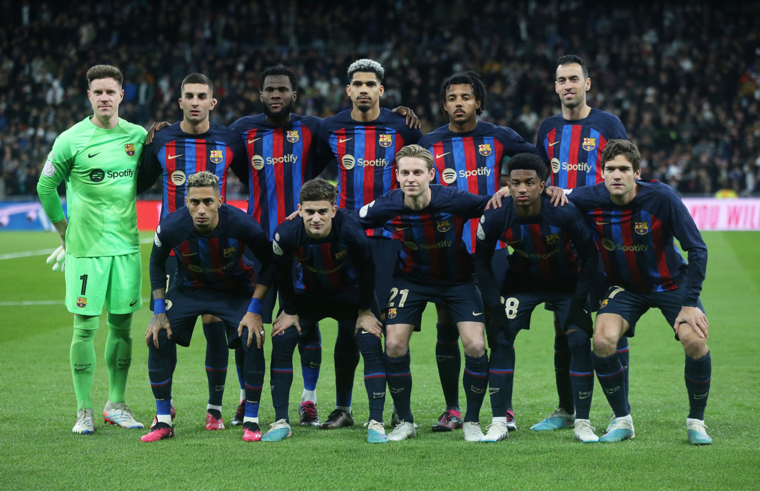 إلغاء مباراة برشلونة ويوفنتوس بسبب انتشار فيروس بين اللاعبين (رويترز)