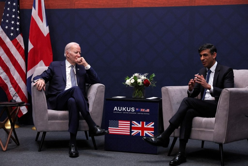 الصين أمريكا بريطانيا