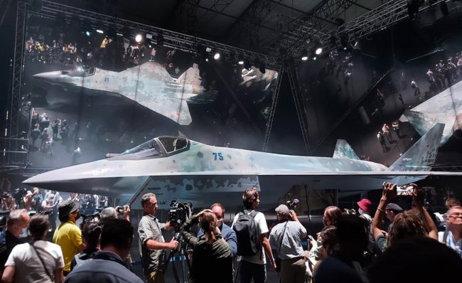 أكثر من 20 طرازاً خلال 9 عقود.. تعرّف على عائلة طائرات سوخوي الروسية التي غزت العالم