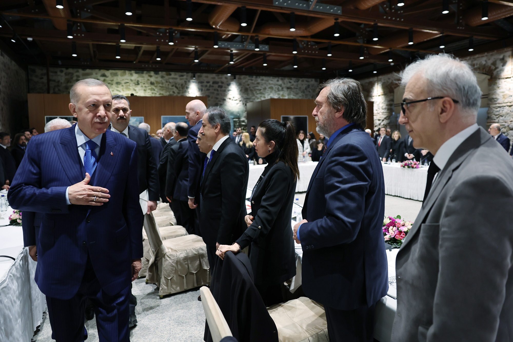 تركيا تطلق مؤتمراً بمشاركة خبراء محليين ودوليين لمواجهة الزلازل.. أردوغان: 214 ألف مبنى بحاجة للهدم الفوري