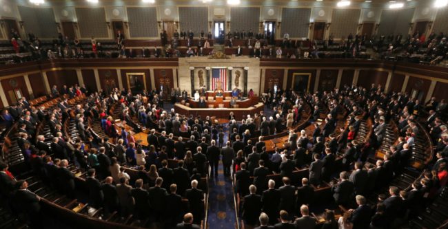 “الشيوخ” الأمريكي يصدّق على تعيين أعلى مسؤول مسلم في الحكومة.. الجمهوريون عارضوا مراراً منحه منصباً