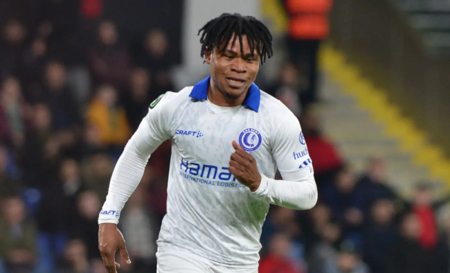 سجل هاتريك في 3 دقائق.. من هو المهاجم النيجيري الذي خطف الأضواء بدوري المؤتمر الأوروبي؟