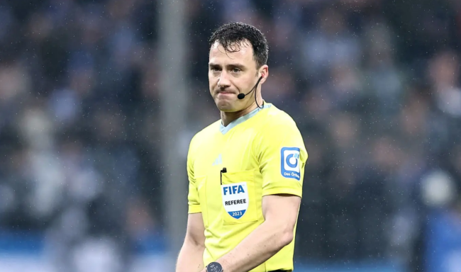 تورط في فضيحة تلاعب وفاز “الملكي” معه بـ6 أهداف.. من هو حكم مباراة ريال مدريد وليفربول؟