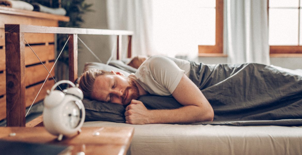 هل تحلم بلغة غير لغتك الأم؟ هكذا تساعدنا هذه الأحلام على تعلم اللغات