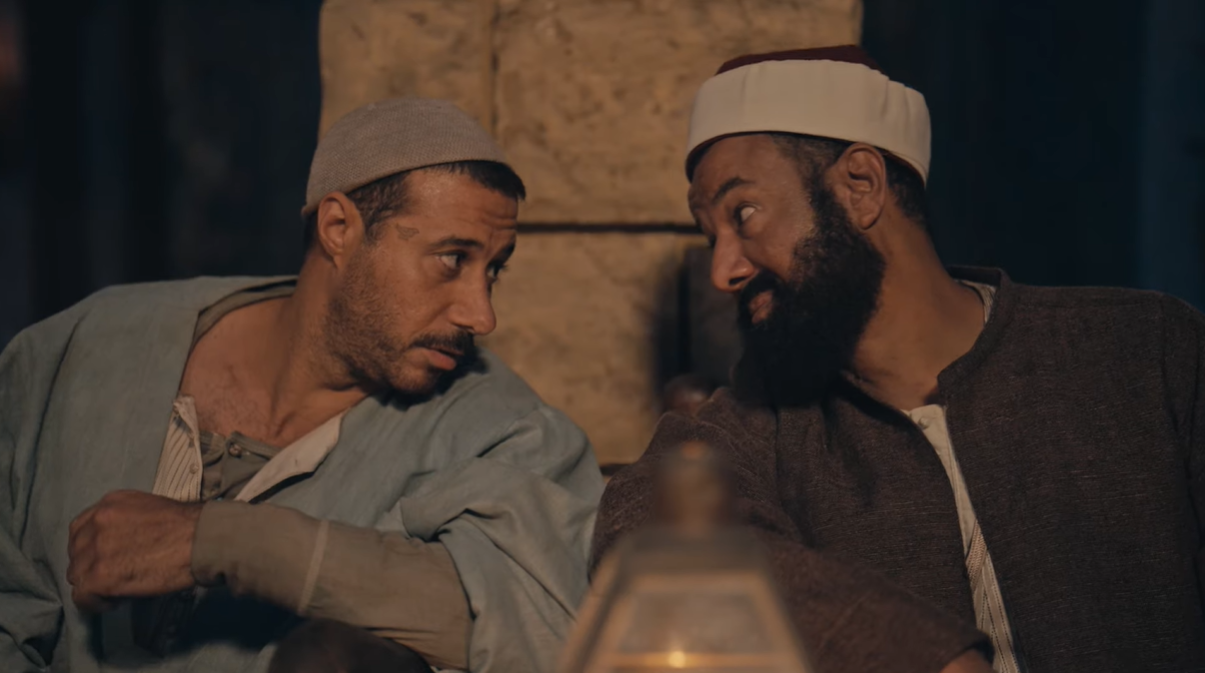 Social Media/ أخطاء مسلسل سره الباتع