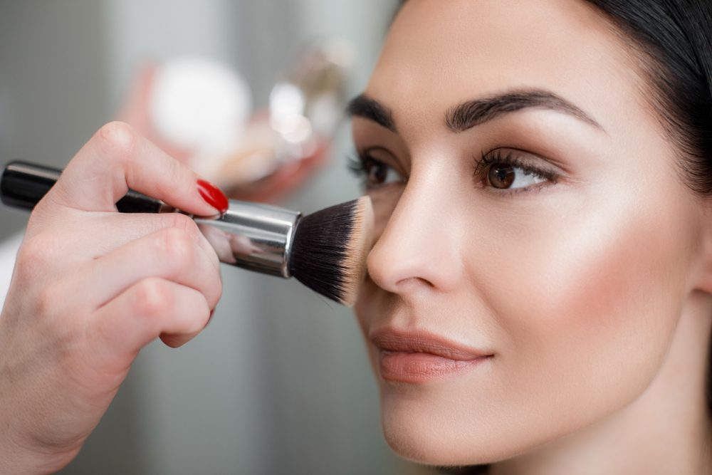 ما قبل شد الوجه | shutterstock