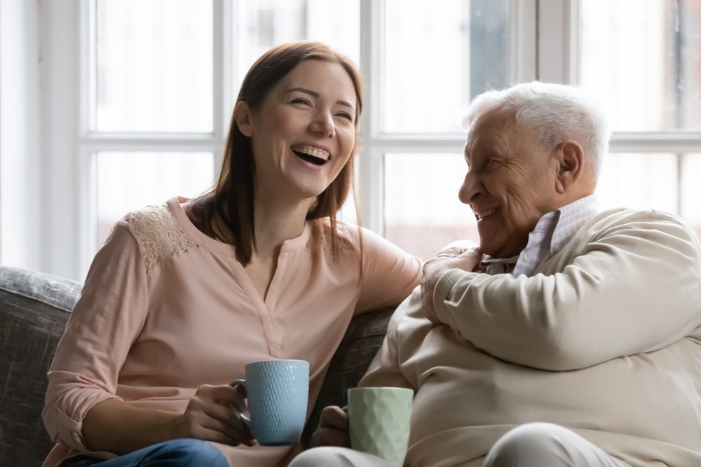 العلاقات العائلية هي أثمن وأهم أنواع العلاقات التي يجب الاستثمار فيها - Shutterstock