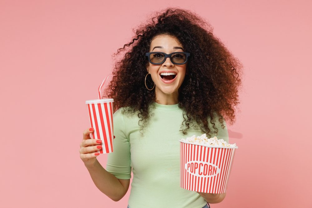 في يوم ٨ مارس من كل عام يحتفي العالم بيوم المرأة، حتى عبر الأفلام والسينما - Shutterstock