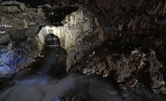 كل من يدخل إليه يموت على الفور.. قصة كهف “بلوتونيوم”، بوابة الجحيم الرومانية في تركيا