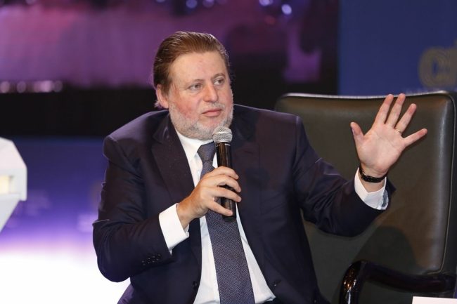 بعد عودة الشروط الخليجية.. هل تستطيع مصر الاعتماد على مواردها لحل الأزمة الاقتصادية وبأي ثمن؟