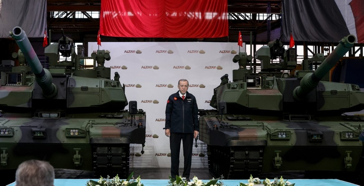 أول مقاتلة مسيرة وطائرة شبحية وسيارة كهربائية ومفاعل نووي.. أبرز أوراق أردوغان الانتخابية وأين وصلت؟