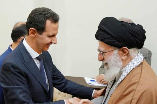 حديث عن نية السعودية دعوة الأسد للقمة العربية.. فهل يبتعد في المقابل عن إيران، وماذا عن ملف المعارضة؟