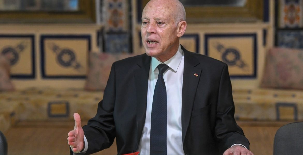 الغرب يحذرها من كارثة اقتصادية.. هل تونس محقة في رفضها لقرض صندوق النقد؟ إليك البدائل التي قد تنقذها