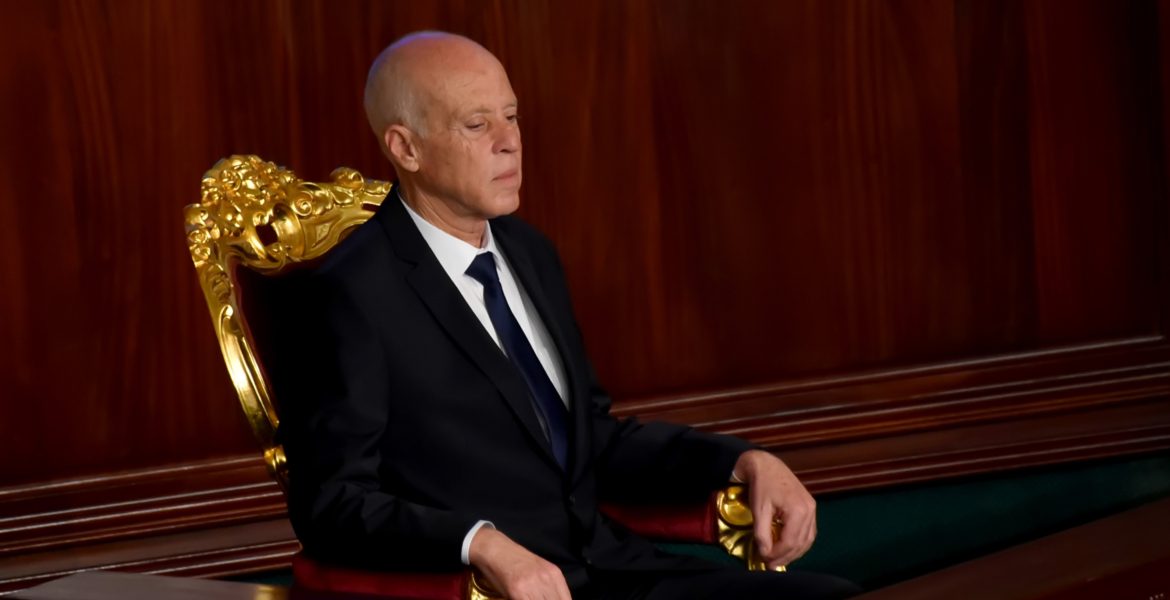 الصحفي زياد الهاني قيس سعيد