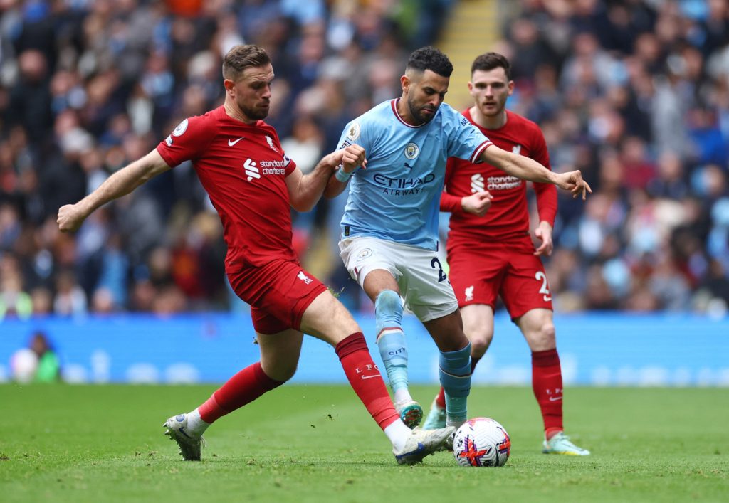 إنجاز تاريخي لرياض محرز في الدوري الإنجليزي (رويترز)