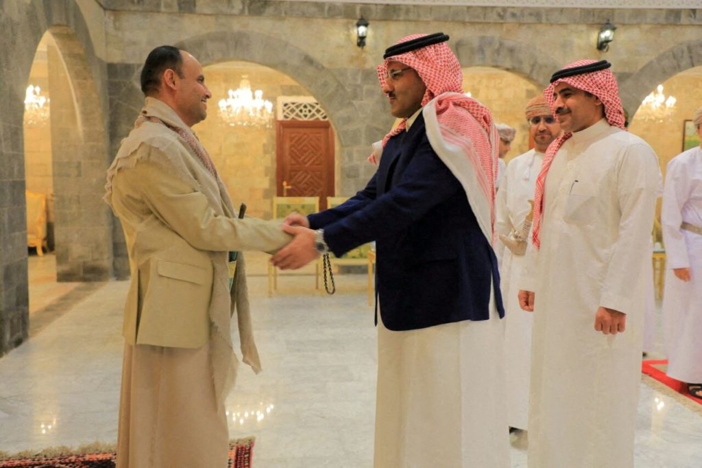 سفينة بريطانية السعودية الحوثي اليمن