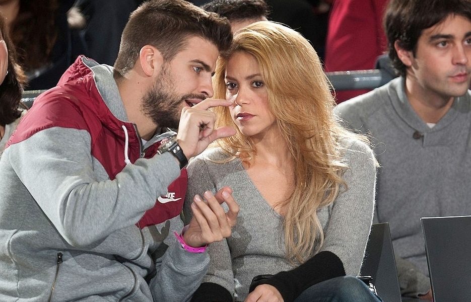 والد بيكيه يطرد شاكيرا من منزلها في برشلونة - gettyimages