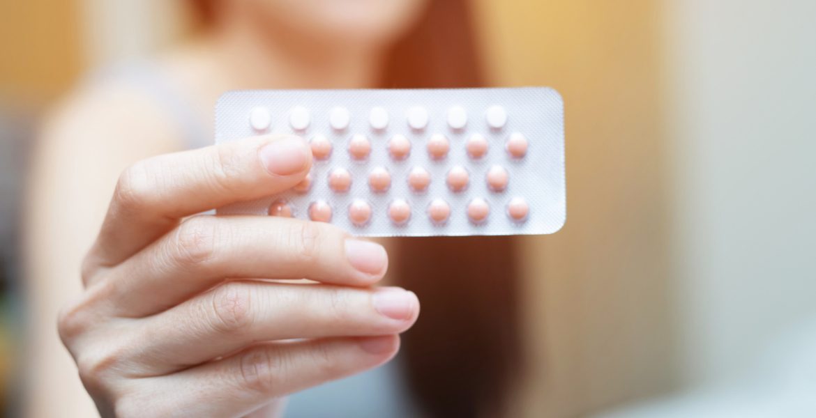الأطباء يحسمون الجدل: ما العلاقة بين موانع الحمل الهرمونية وسرطان الثدي؟