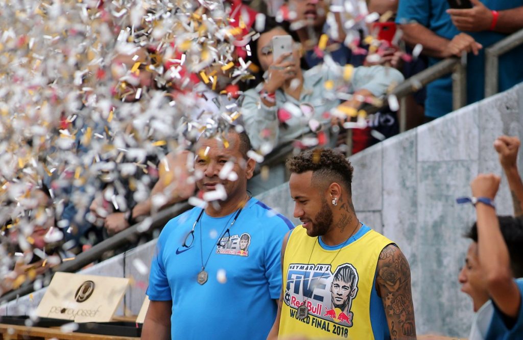 This image has an empty alt attribute; its file name is neymar-father-1024x667-1.jpg