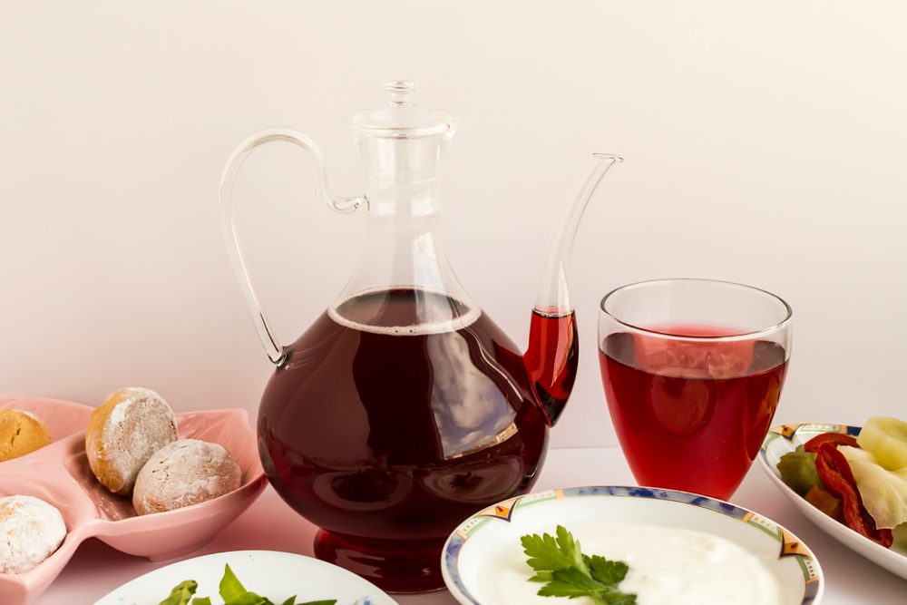 طريقة تقديم شربات عثماني في رمضان| shutterstock