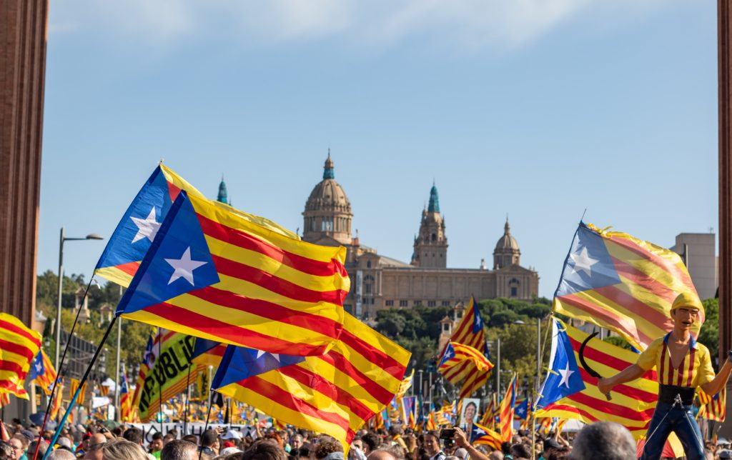 أقصر دول العالم عمراً في التاريخ