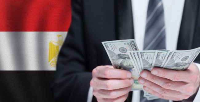 الاقتصاد المصري في رحلة سقوط حر.. هل توجد خيارات إنقاذ ممكنة قبل فوات الأوان؟