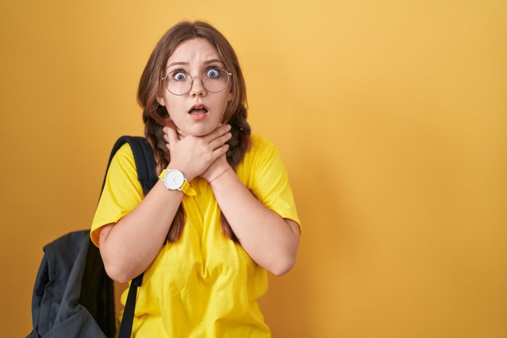 Shutter Stock/ ظاهرة الاختناق تحت الضغط