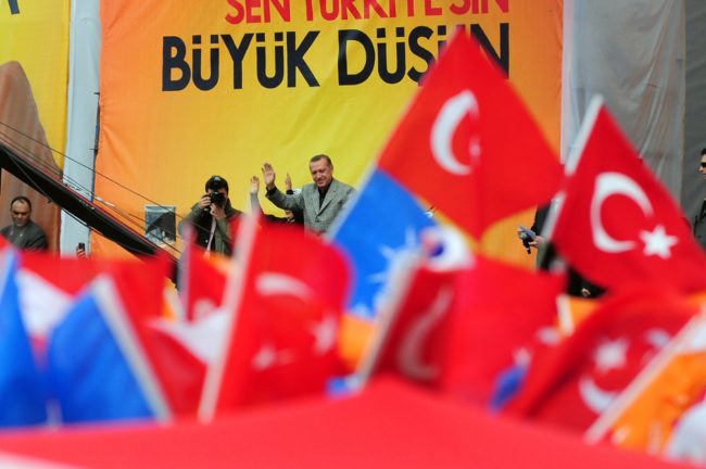 المحافظون والأكراد والشباب والمترددين.. 4 فئات تحدد مصير الانتخابات التركية، فكيف تبدو توجهاتها؟