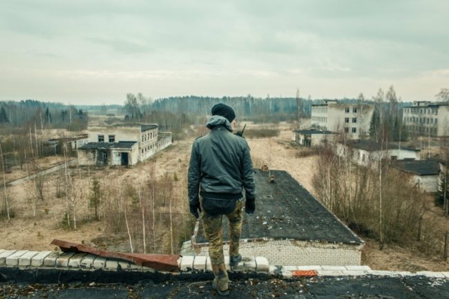 “الحرب كانت كالزلزال”.. كيف غير الغزو الروسي لأوكرانيا شبكات المافيا في جميع أنحاء العالم؟