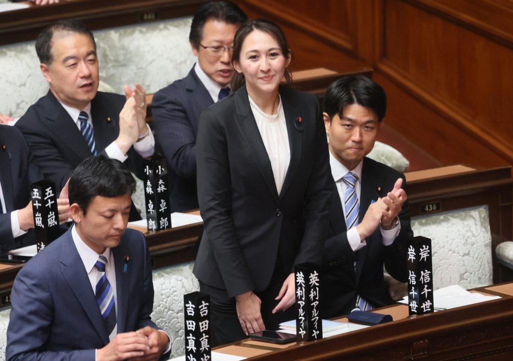 الإيغور في الصين البرلمان الياباني