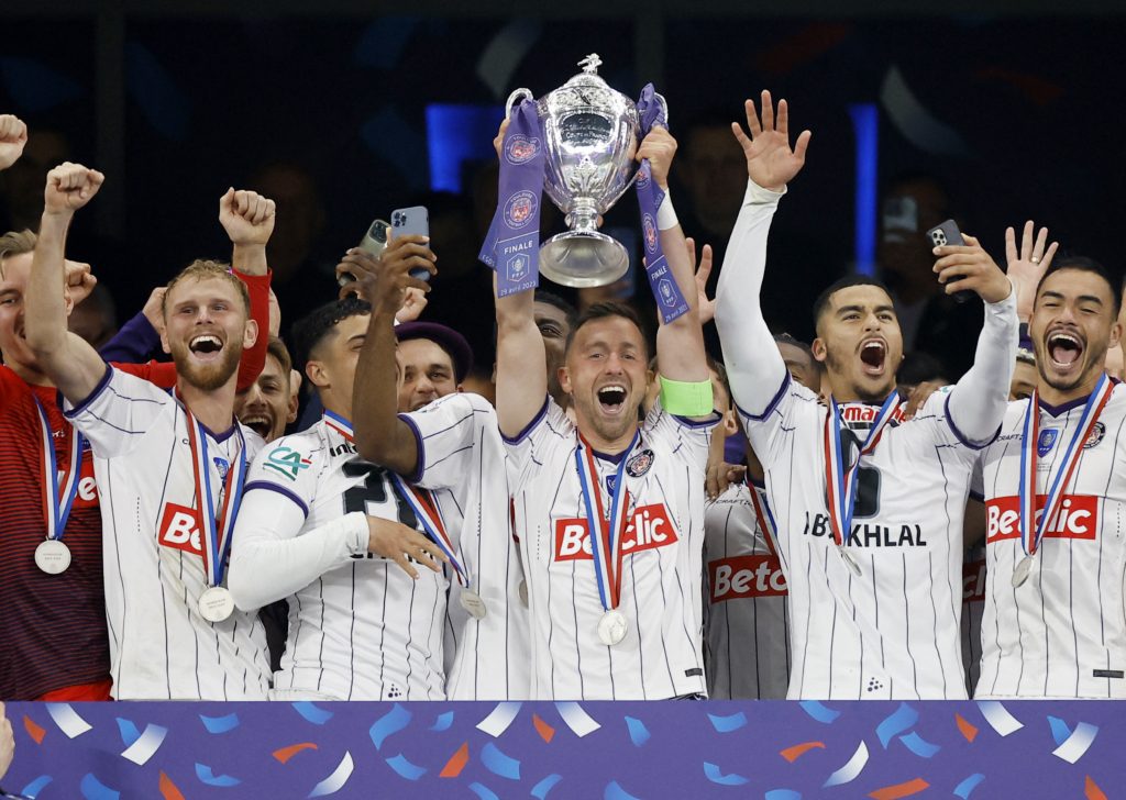 تولوز يواجه خطر الحرمان من المشاركة في الدوري الأوروبي (رويترز)