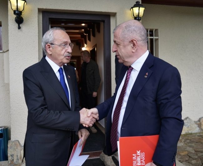 رئيس حزب يميني متشدد يلوح بدعم كليجدار أوغلو في الجولة الثانية.. كشف عن “مذكرة تفاهم” بينهما