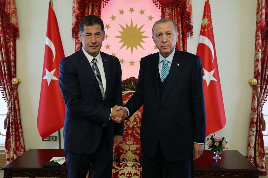 المرشح الرئاسي سنان أوغان مع الرئيس أردوغان / تويتر