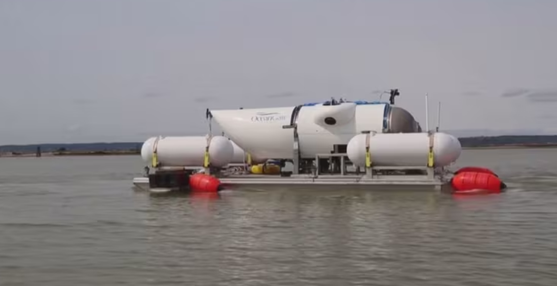 الغاطسة تايتان